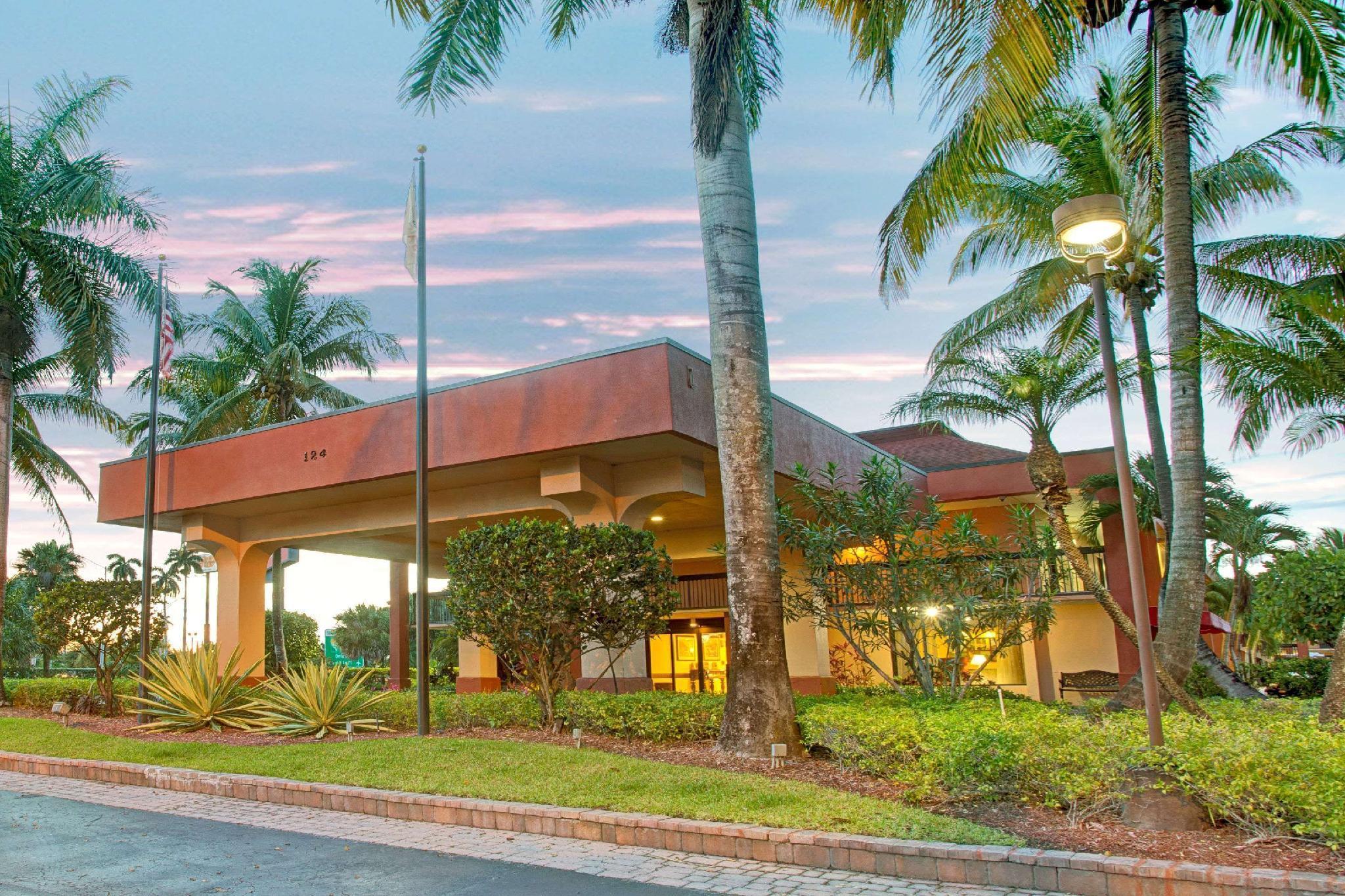 Days Inn By Wyndham Florida City Exteriör bild
